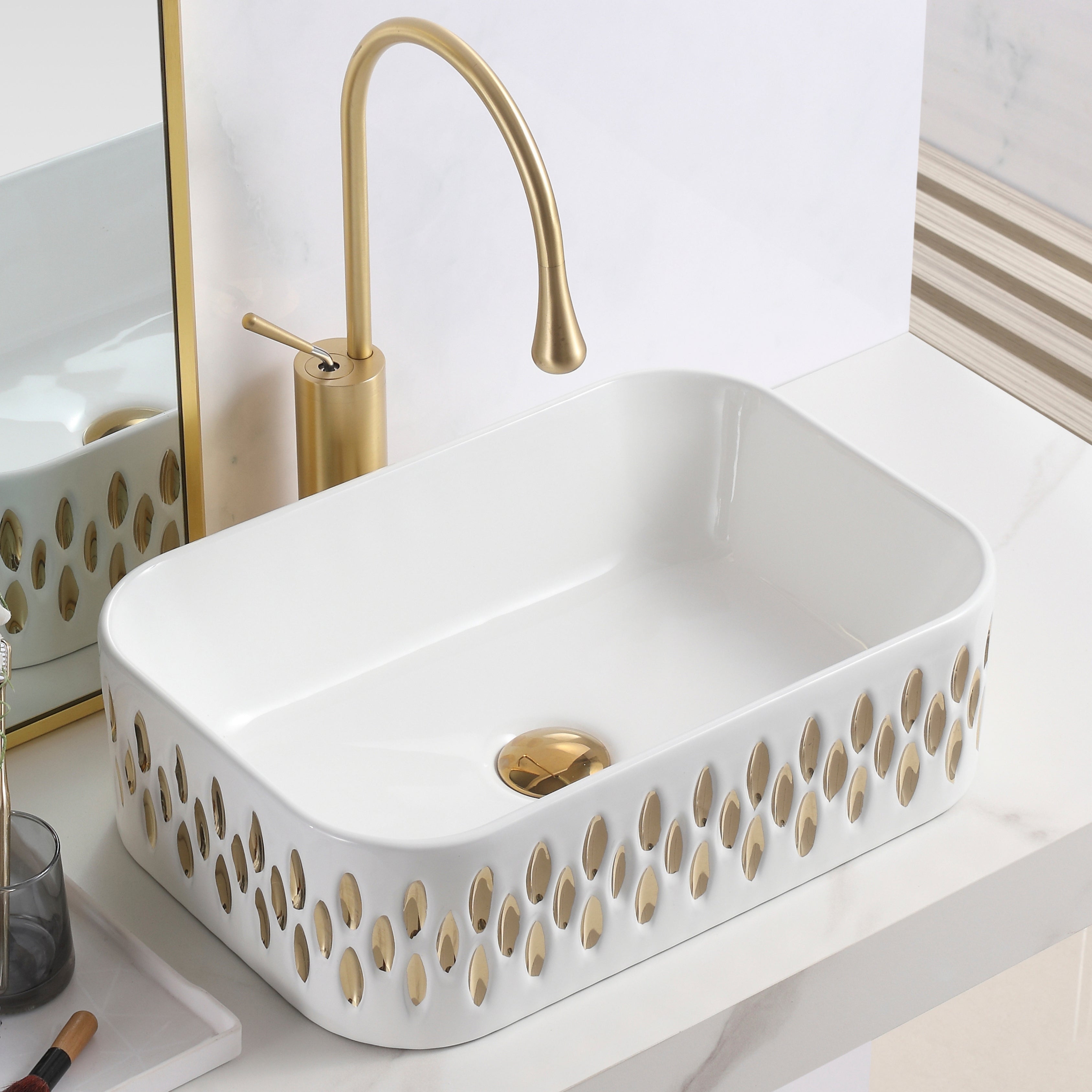 Art Vanity Washbasin - White & Gold